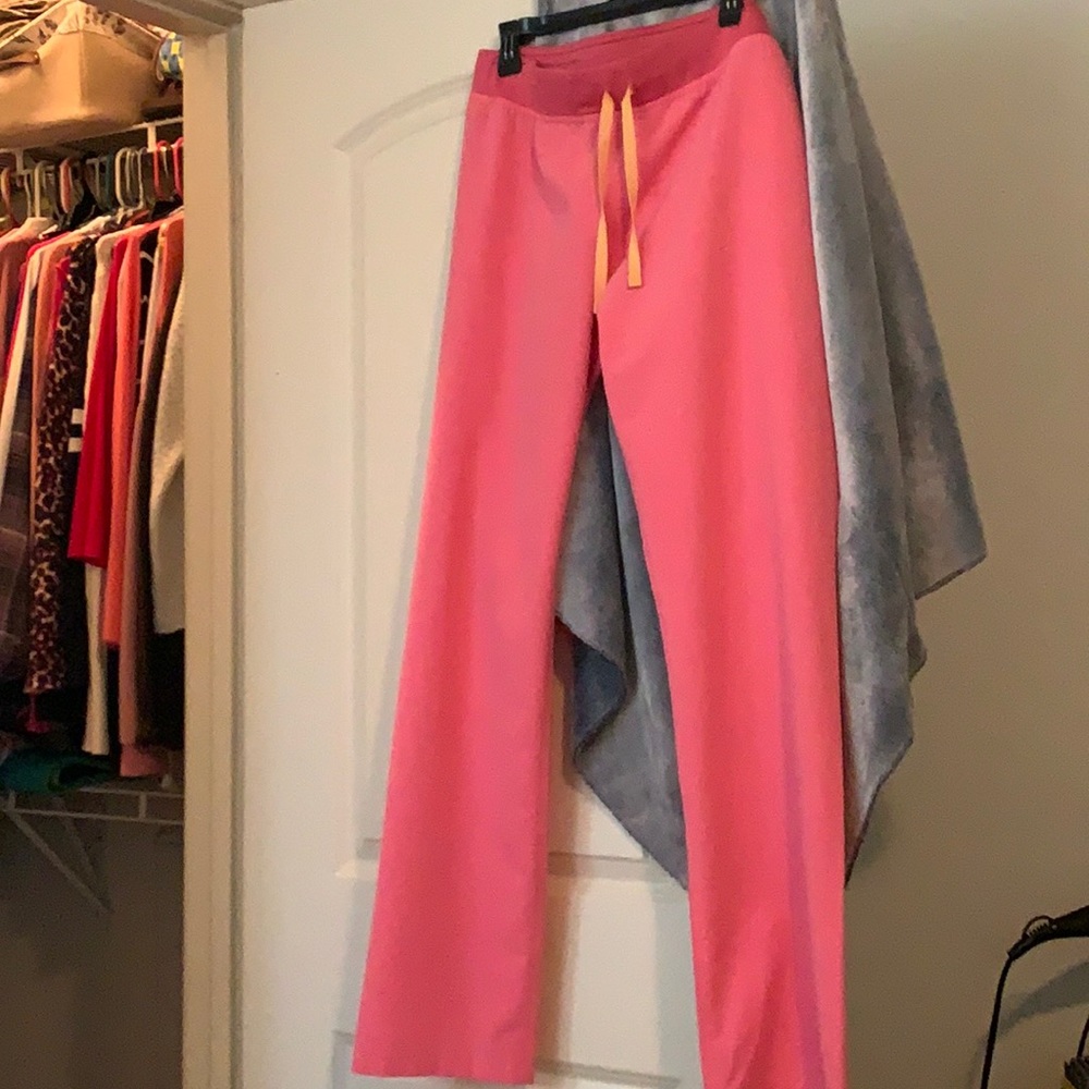 Figs Large top and bottom scrubs